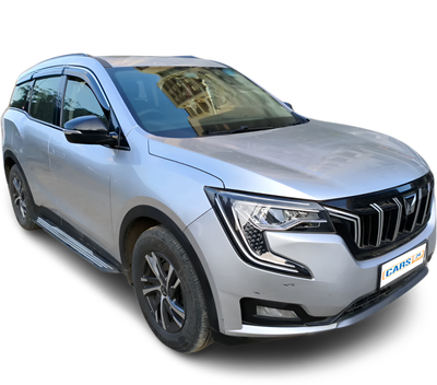 Mahindra XUV700-img
